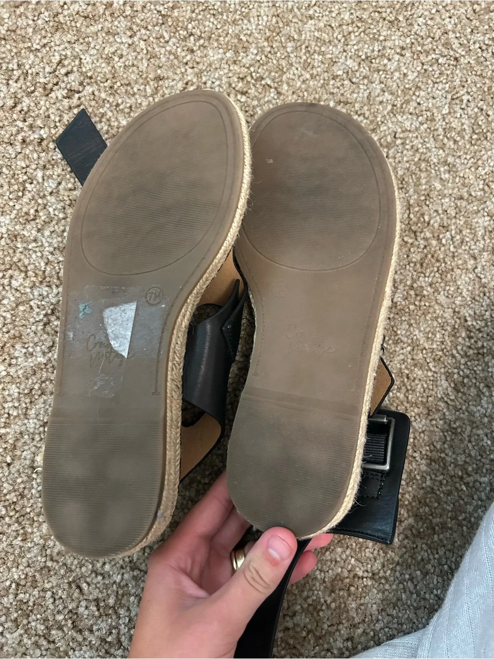 Black Women's Leather Toe-Post Sandals